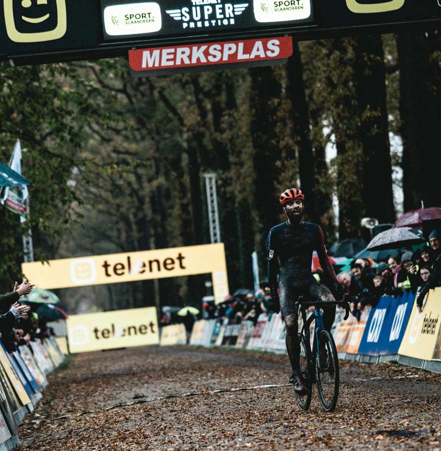 Nieuwenhuis from start to finish in Merksplas