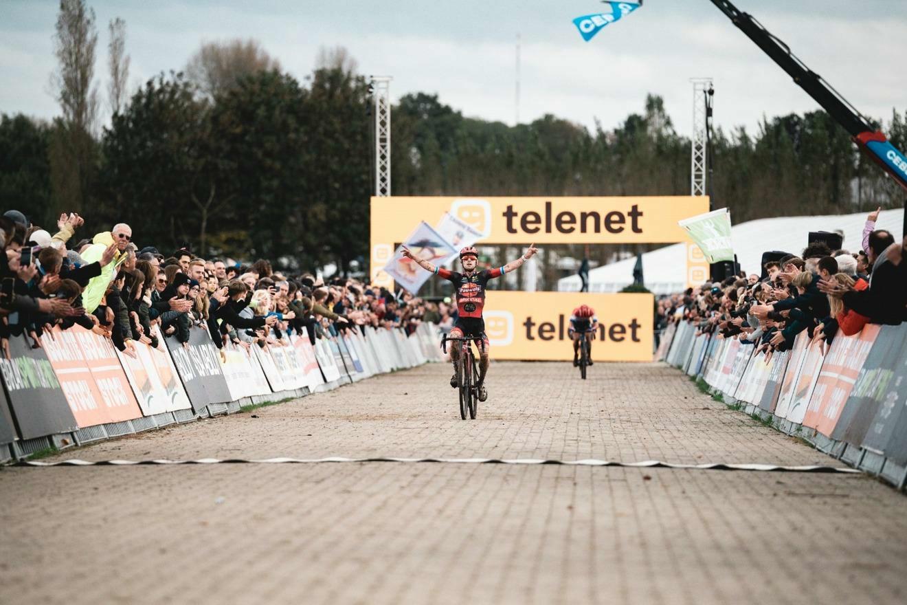 Iserbyt with fourth consecutive win in Ruddervoorde