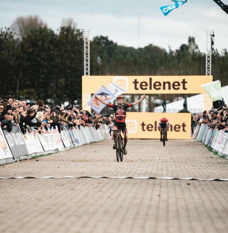 Iserbyt with fourth consecutive win in Ruddervoorde