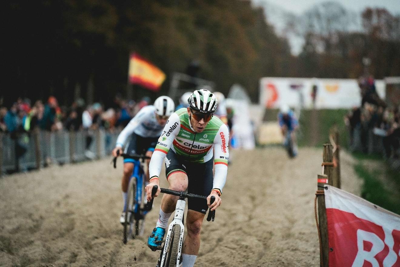 Sweeck triomfeert na een bliksemsnelle cross