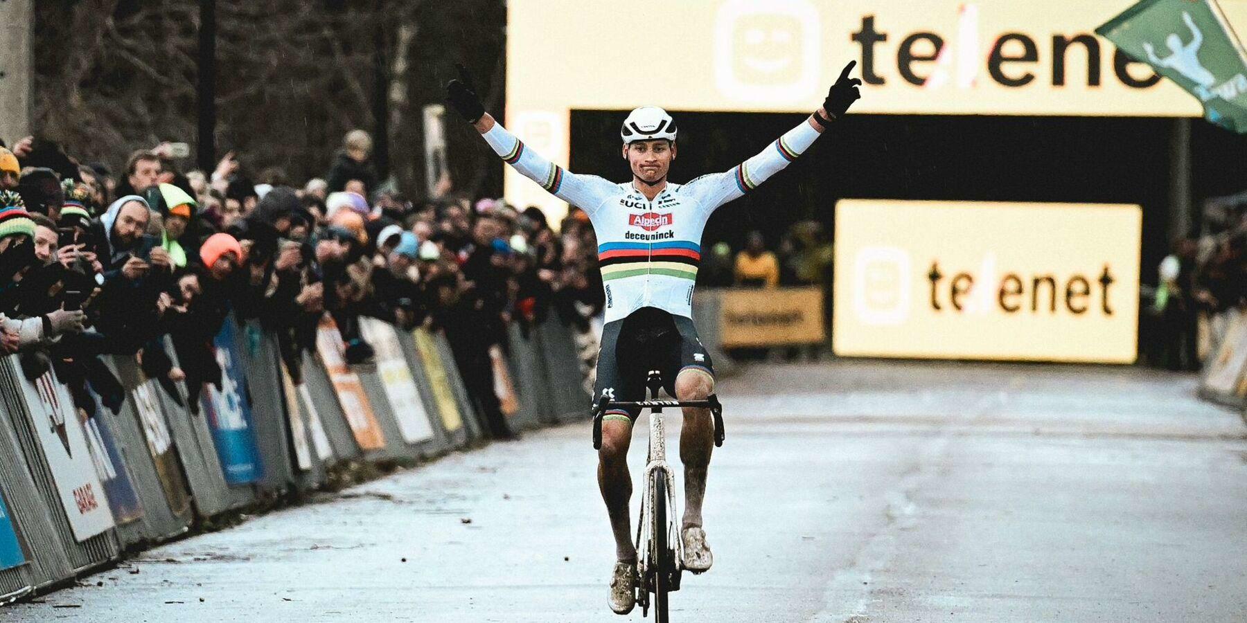 Wereldkampioen Van der Poel demonstreert in Mol